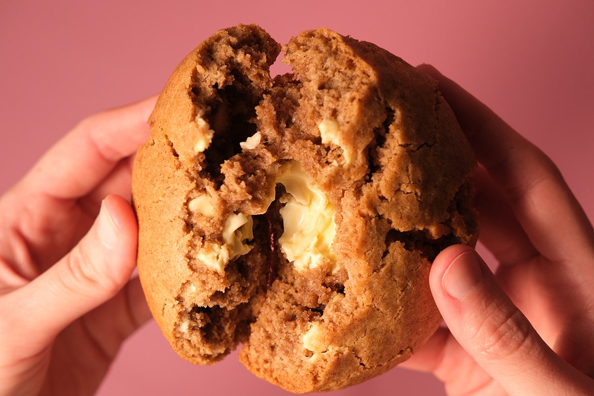 Фото Ginger Spice / Імбирне | Купити імбирне печиво з білим шоколадом та мускатним горіхом