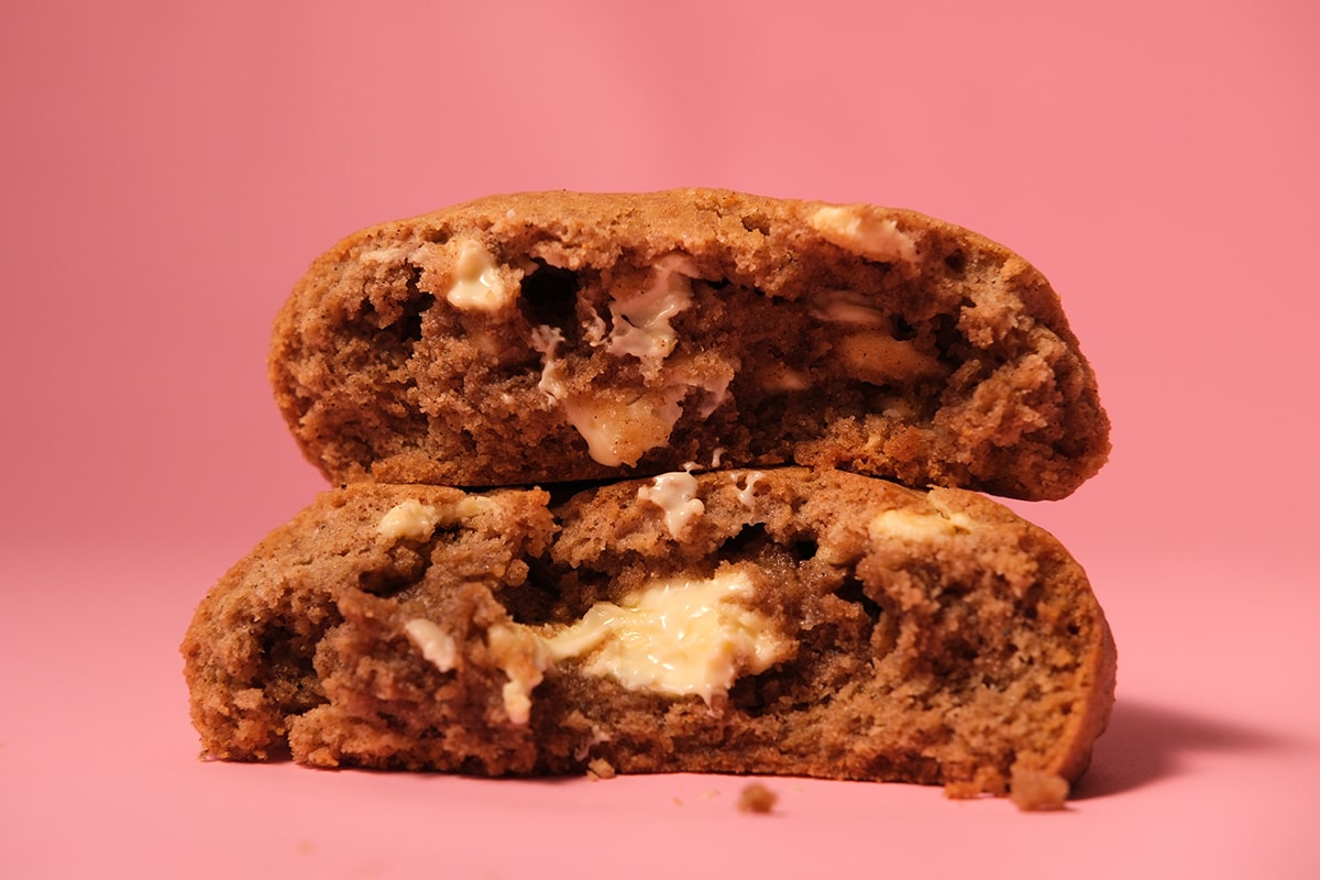 Фото Ginger Spice / Імбирне | Купити імбирне печиво з білим шоколадом та мускатним горіхом